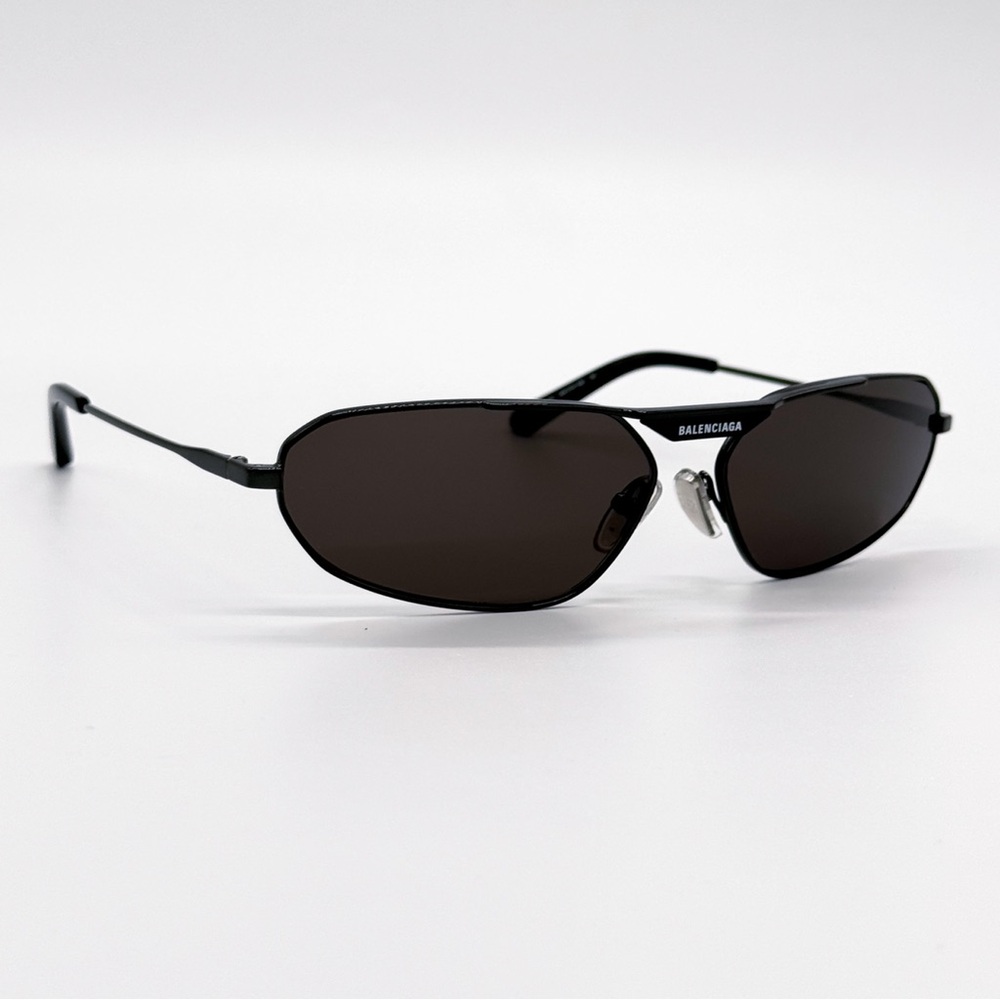 NEW BALENCIAGA BB0245S 001 OVAL BLACK METAL UNISEX SUNGLASSES BALENCIAGA - Picture 7 of 10
